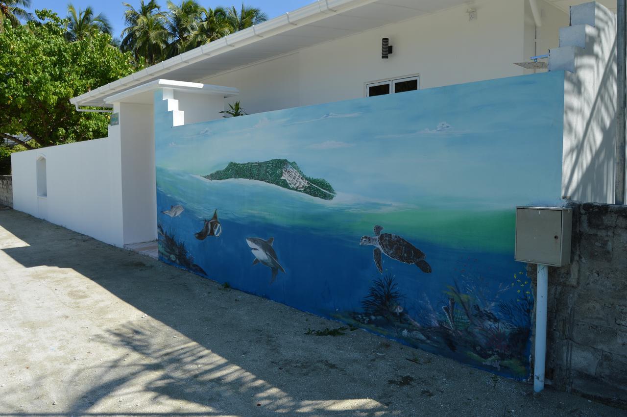 Fulhadhoo Inn Exterior photo